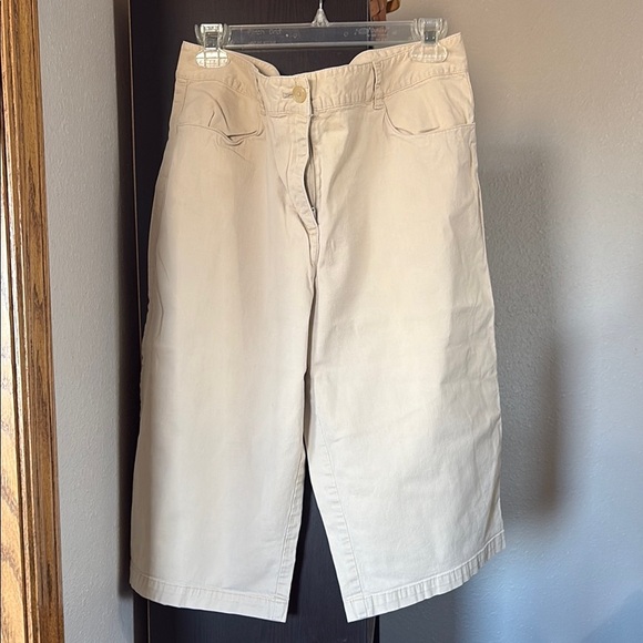 Talbots Wmn’s Sz 16 Khaki Stretch Capri Pants - Picture 1 of 6